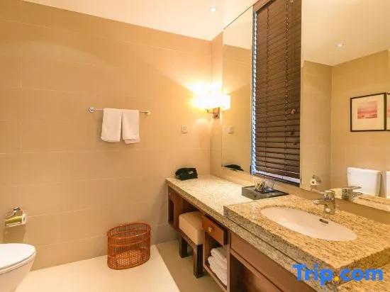 Чжоушань: Jiazhihui Aihai Holiday Hotel (Zhujiajian Lvcheng Dongsha)