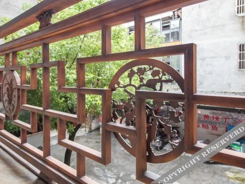 Чэнду: Pangjie Inn