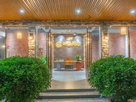 Шаогуань: Danxia Mountain Panshan Hostel