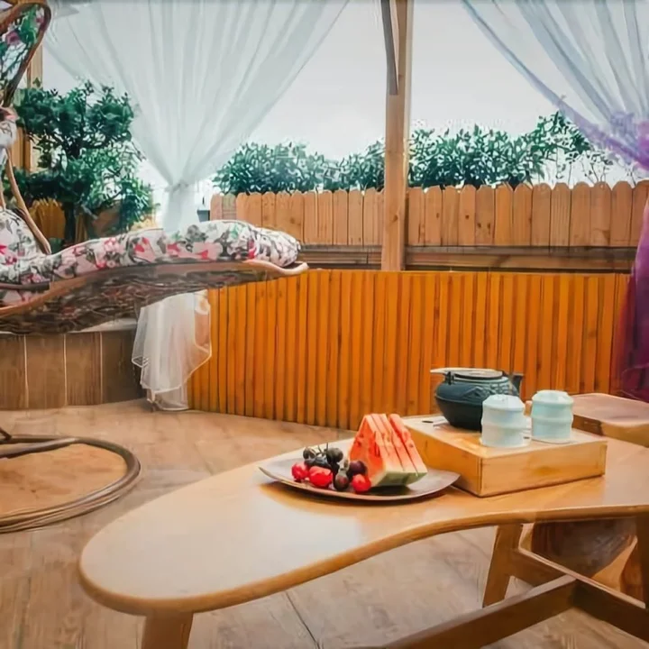 Лучжоу: Ease Hotel