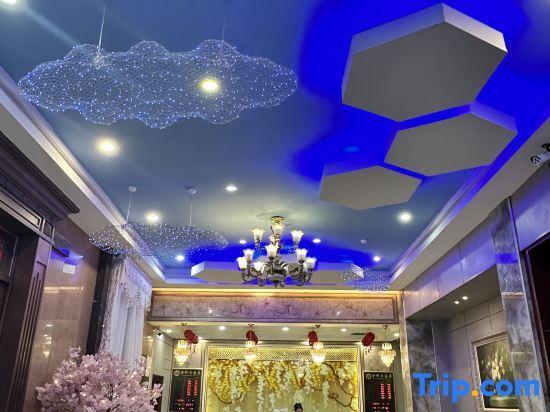 Байсе: Jinpai Hotel (Baise Xiangyang)