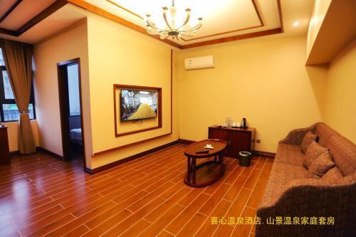 Чэнду: Xiling Xueshan Xixin Hotel