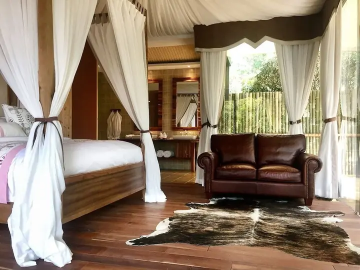 Чэнду: Muise Tented Camp Resort