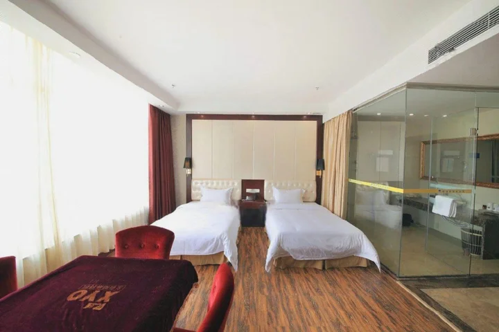 Шаогуань: Kumho Hotel
