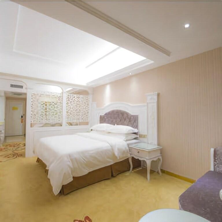 Гуйлинь: Vienna International Hotel