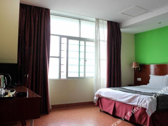 Шэньчжэнь: Hello Hotel Shenzhen Longhua Road Busstation