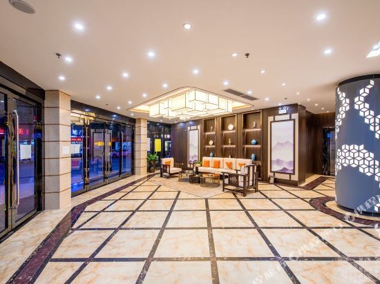 Янгиианг: Qingzhu·Freeport Boutique Hotel