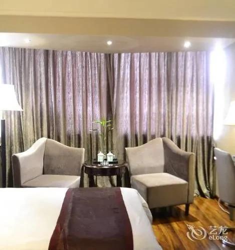 Лоян: Luoyang Dahao Heshan Hotel
