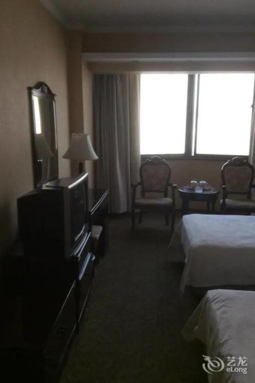 Лоян: Luoyang Dahao Heshan Hotel