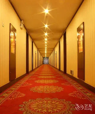 Лоян: Luoyang Dahao Heshan Hotel