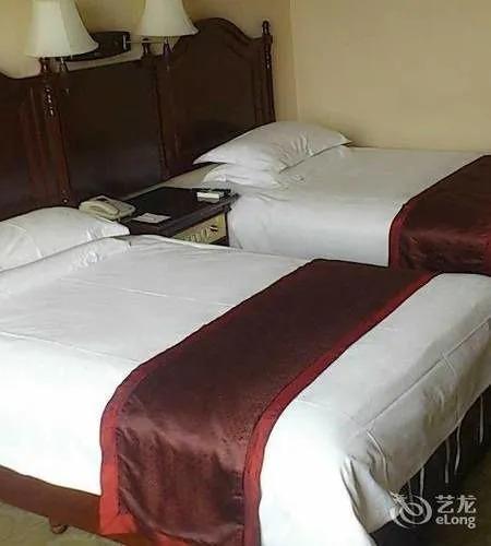 Лоян: Luoyang Dahao Heshan Hotel