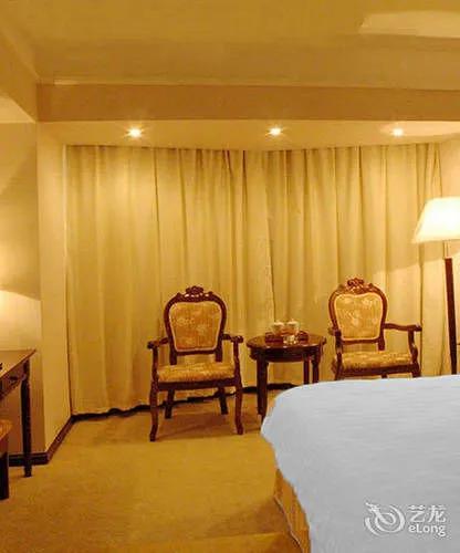 Лоян: Luoyang Dahao Heshan Hotel