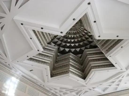 Ордос: Seven Star Lake Desert Hotel