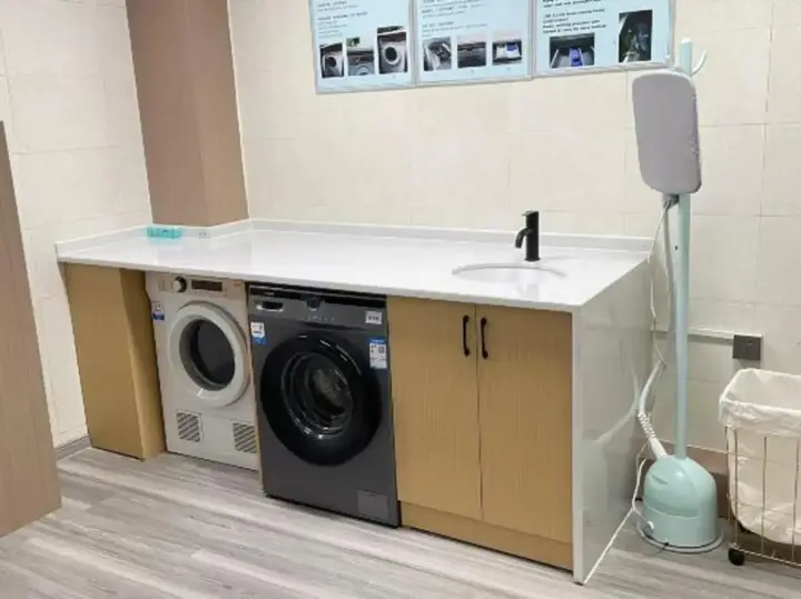 Чанша: Jundu Business Jiudian (Changsha Lugu)