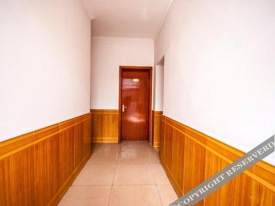 Циньхуандао: Wenshi Hostel