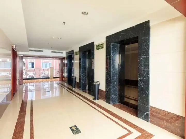 Синьсян: Fulide Holiday Hotel (Pangdonglai Branch, Pingyuan Road, Xinxiang)