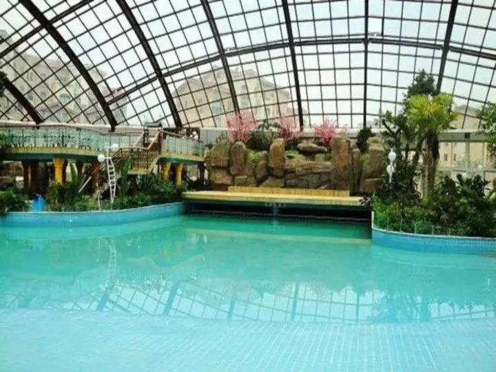 Циндао: QTG Qingdao Hot Spring Resort