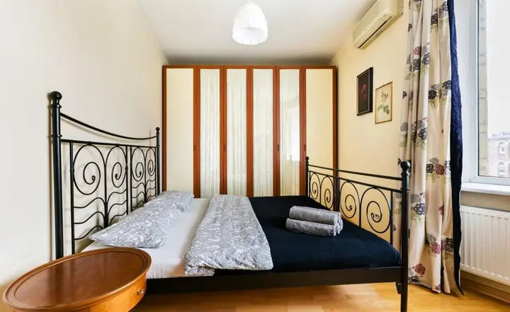 Москва: MaxRealty24 (МаксРеалти24) на Ломоносовском 19