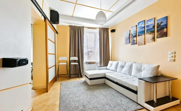 Москва: MaxRealty24 (МаксРеалти24) на Ломоносовском 19
