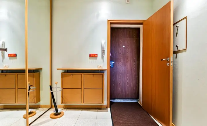 Москва: MaxRealty24 (МаксРеалти24) на Ломоносовском 19