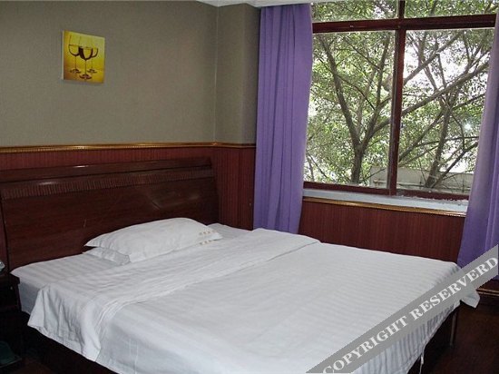Чунцин: Chongqing 26 Degree Hotel