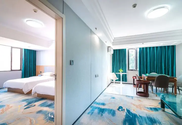 Чжаоцин: Fu Shi Hotel