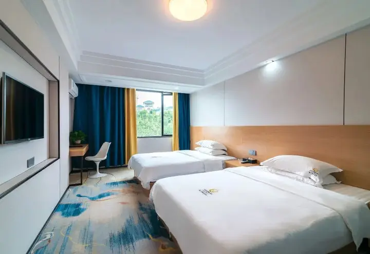 Чжаоцин: Fu Shi Hotel