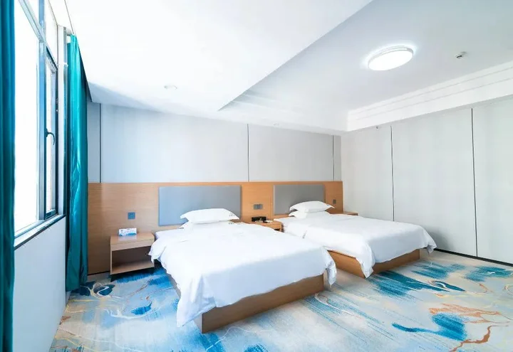 Чжаоцин: Fu Shi Hotel