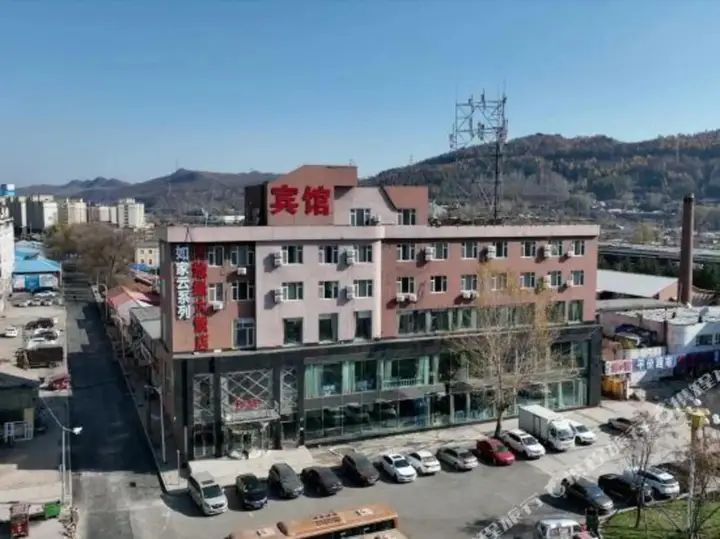 Tiandiyuan Hotel (Baishan Railway Station Passenger Transport Terminal Shop) — фото 2