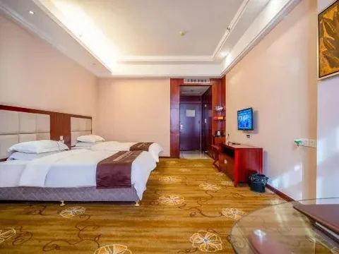 Янгиианг: Rongyue Hotel