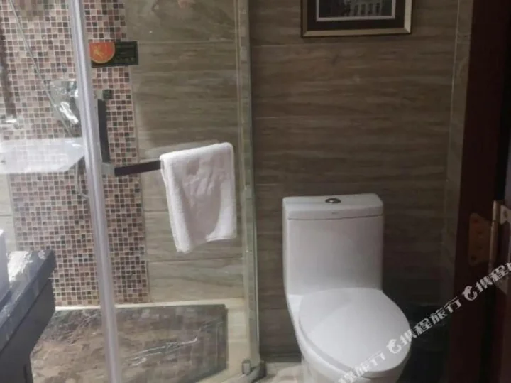 Чанша: Feinisic Hotel (Changsha Insurance Professional College)
