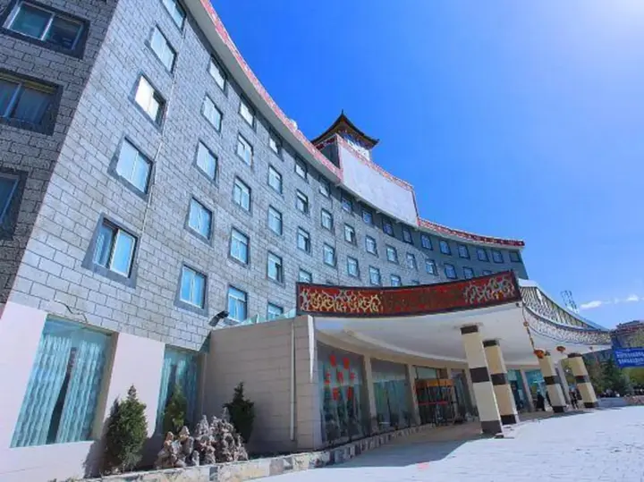 Шангри-Ла: Aijia Jiaotong Hotel