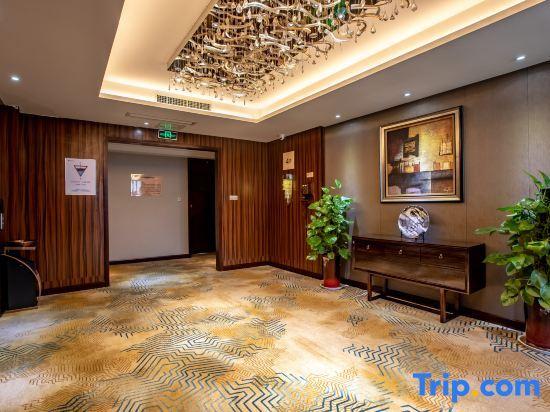 Луань: Wancheng Yunhan Hotel