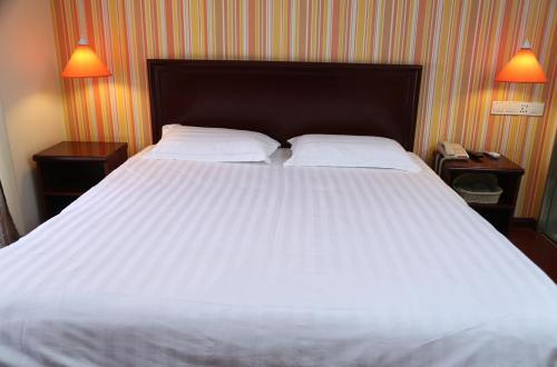 Чжэнчжоу: Pai Hotel Xinzheng Longhu University City