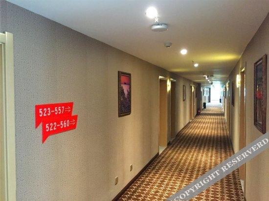 Чжэнчжоу: Pai Hotel Xinzheng Longhu University City