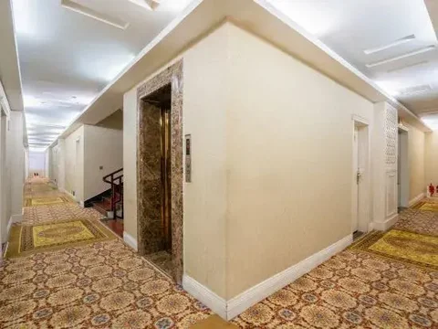 Шангри-Ла: Gilleteng Shangri-La Hotel (Dukezong Ancient City Longtan North Road)