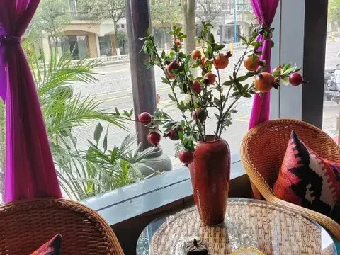 Цюйцзин: Luoping Golden Valley Taijia SPA Hotel