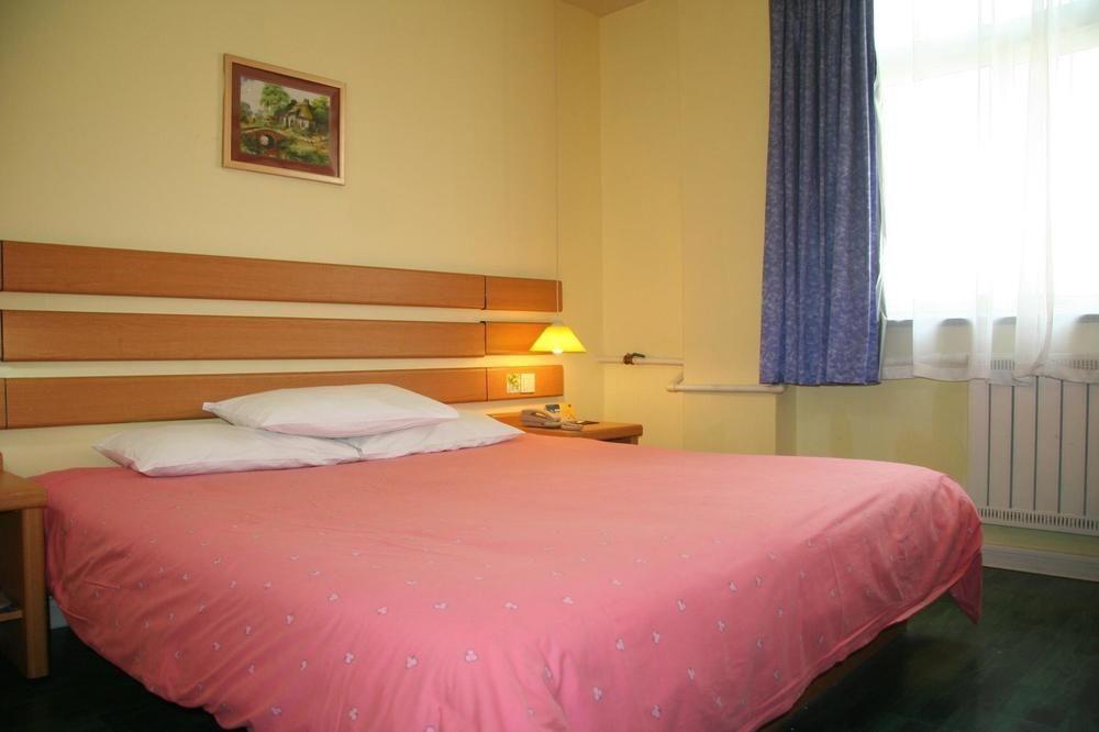 Циндао: Home Inn Plus (Qingdao Yinchuan West Road, Qingdao University)
