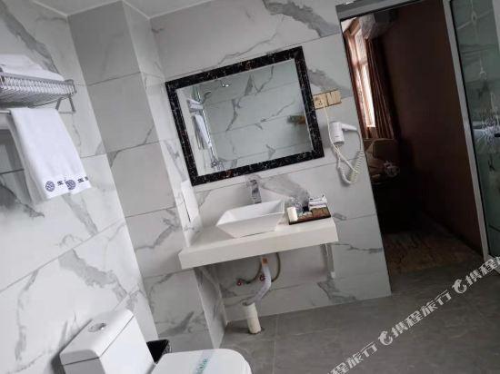 Юйси: Yuxi Yuhu Hotel