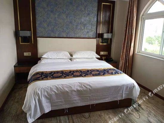 Юйси: Yuxi Yuhu Hotel