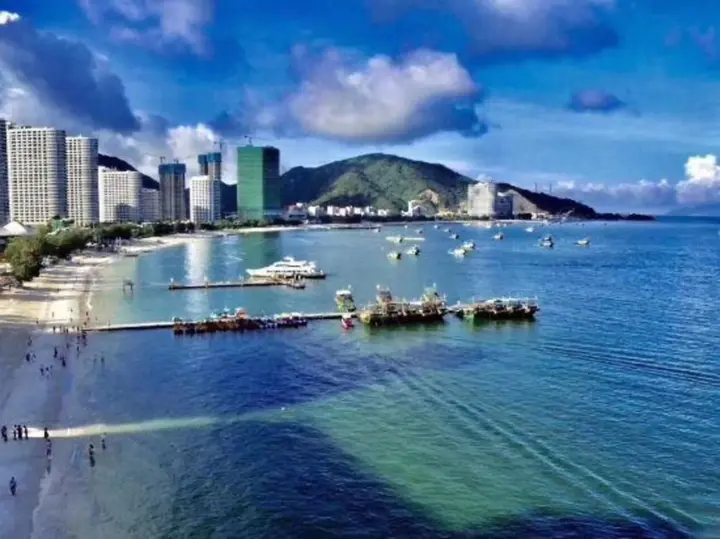 Хойчжоу: Xunliao Bay Sea Park Holiday Apartment