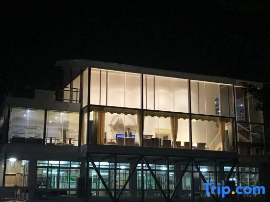 Шаогуань: Yunjishan Hotspring Holiday Village
