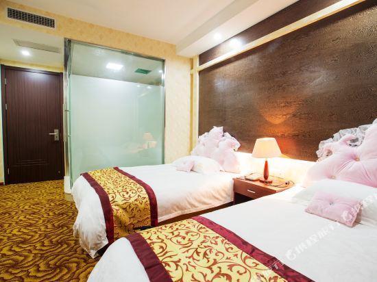 Цзясинь: Xinlingyue Hostel