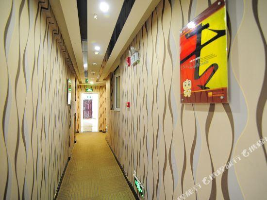 Thank Inn Chain Hotel Guizhou Kaili East Huancheng Road — фото 4