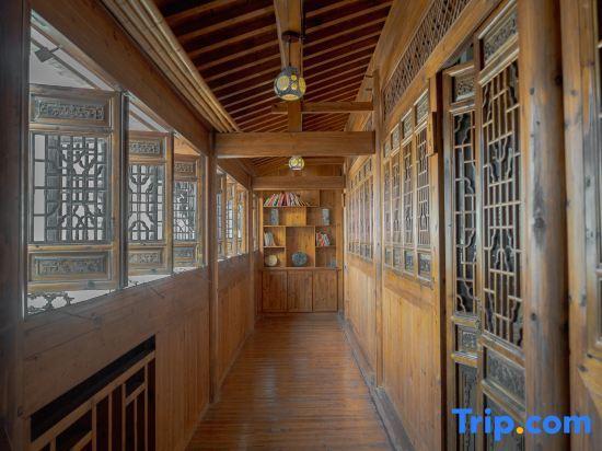 Хуаншань: Ten year Boutique Hostel