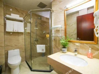 Ичан: Huaxing Hotel