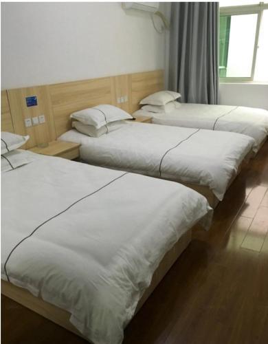 Шанграо: Jinshan Hotel