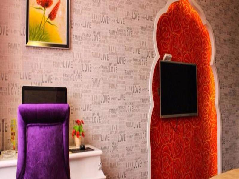 Дунъян: Baiyun Romance Hotel Dongyang