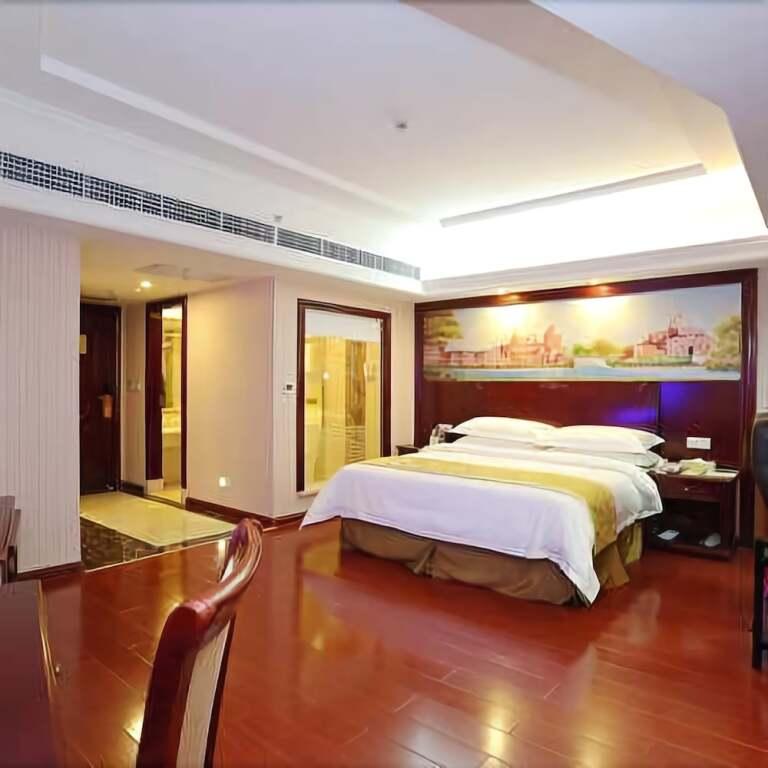 Чанша: Vienna Hotel (Changsha County Haide Park)
