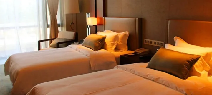Пекин: Swan Lakeview Hotel